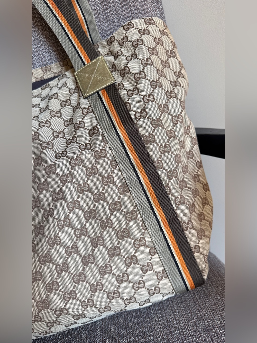 Authentic Gucci Shopping Tote Bag - Picture 7 of 15